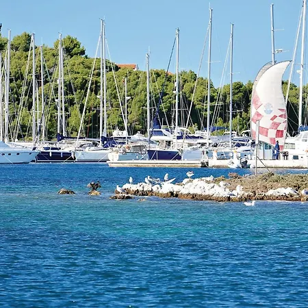 Zatoglav With Sea View 08 Apartman