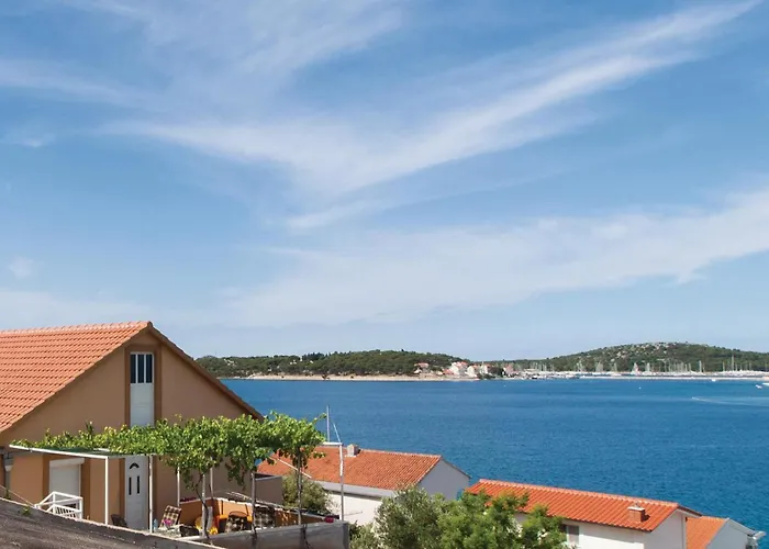 Apartamento Zatoglav With Sea View 08